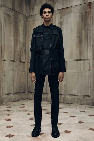 Look 12